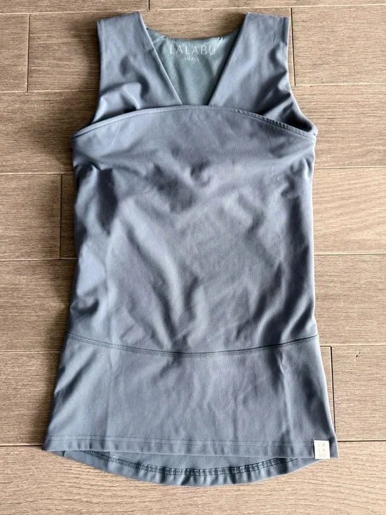LALABU Soothe Shirt 1.0 Brook Babywearing Postpartum Nursing Tank Top S Newborn - Picture 4 of 14